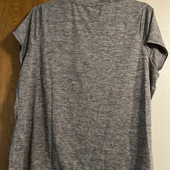 Gray Xersion 2X V-Neck Shirt - Picture 3 of 3